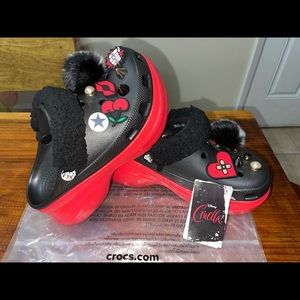 Crocs x Cruella Bae